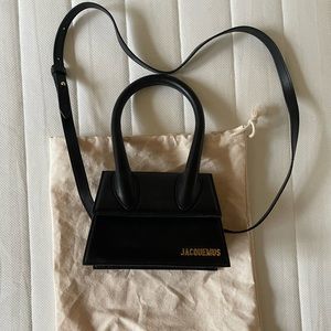 Le Chiquito moyen bag. Used once.